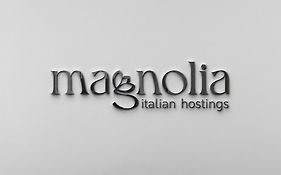 Magnolia Italian Hostings
